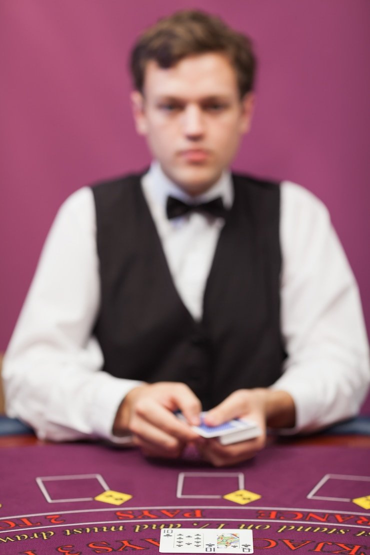 Table limits vary by VIP Roulette variant VIP Roulette table minimums and maximums per table variant